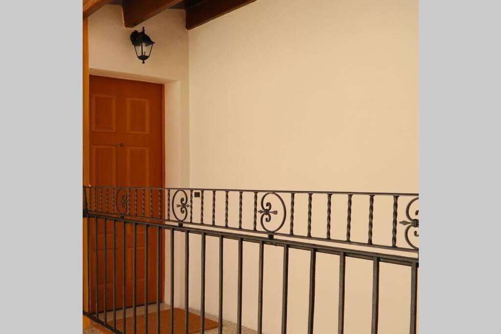La Casa In Via Della Torre Apartamento Modena Exterior foto