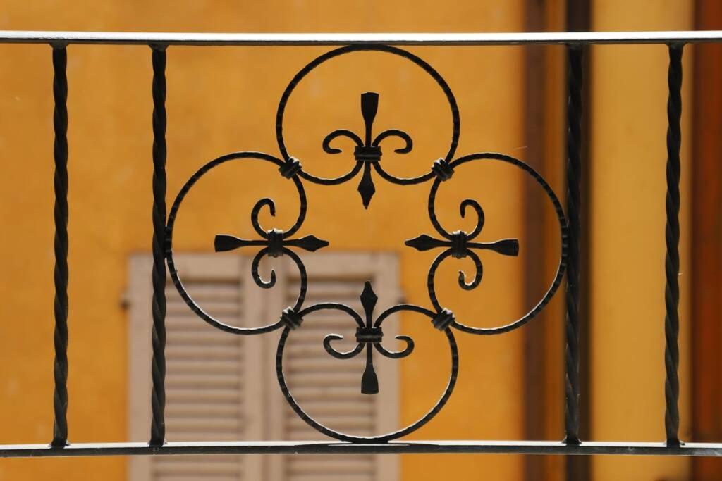 La Casa In Via Della Torre Apartamento Modena Exterior foto